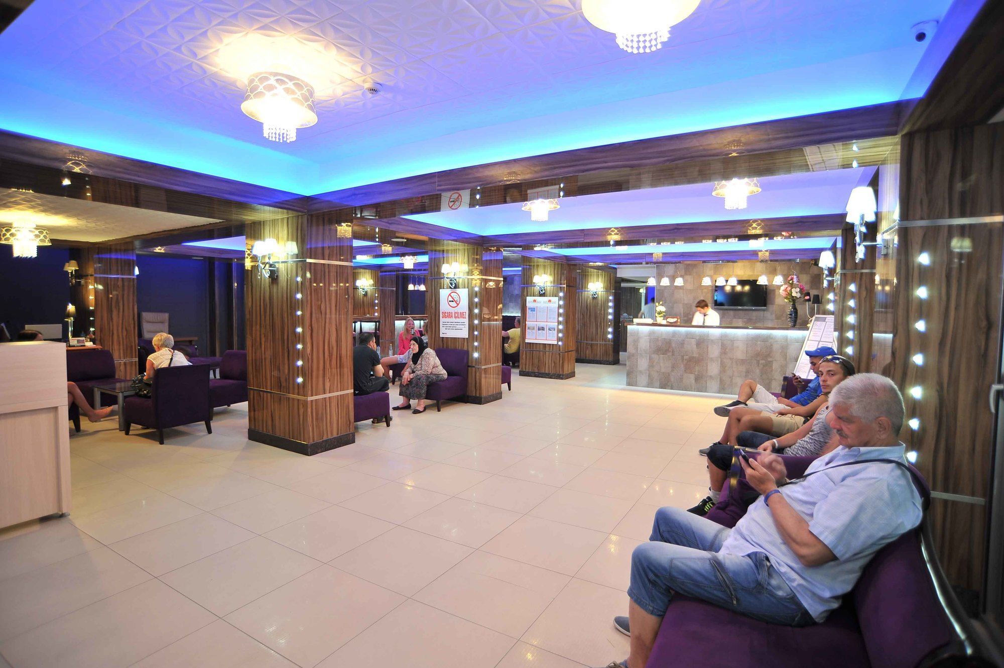 Cleopatra Golden Beach Hotel Аланя Екстериор снимка
